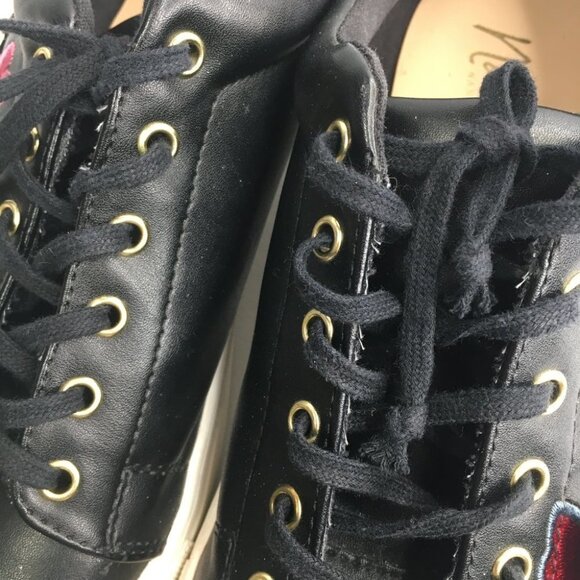 Nanette by Nanette Lepore Wildflower Embroidered Sneaker Size 9.5M - Picture 5 of 12